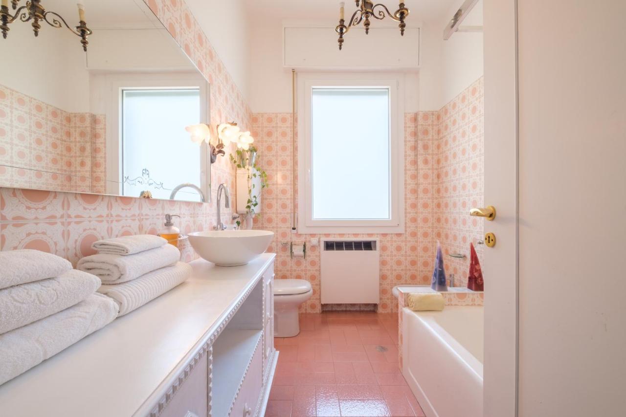 Fabula Rooms 3 Suites With Private Bathroom Bologna Exterior foto